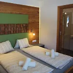Appartementhaus Gretzel Apartman *