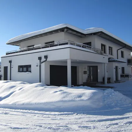 Appartementhaus Gretzel וואגריין