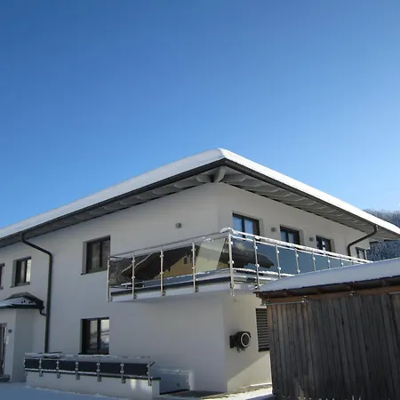 דירה Appartementhaus Gretzel וואגריין