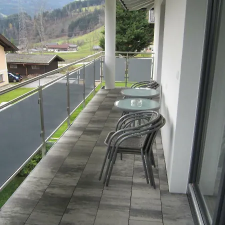 アパート Appartementhaus Gretzel ヴァークライン